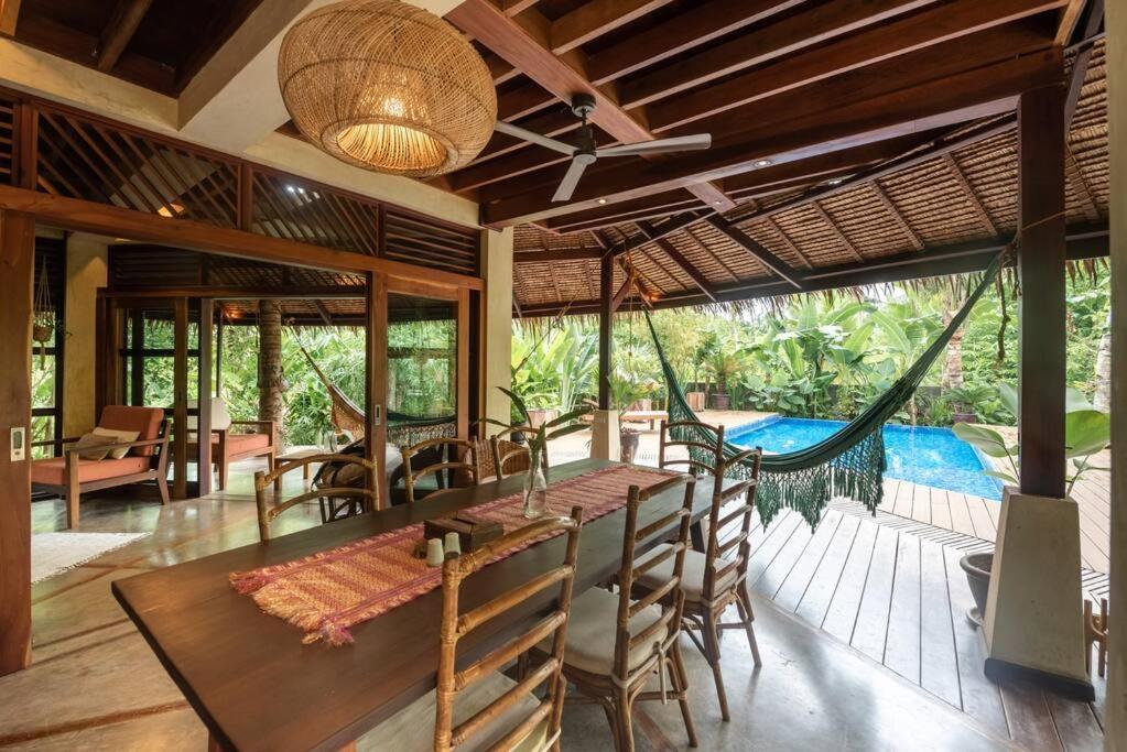 Вилла Alaia Hideaway Генерал-Луна Экстерьер фото
